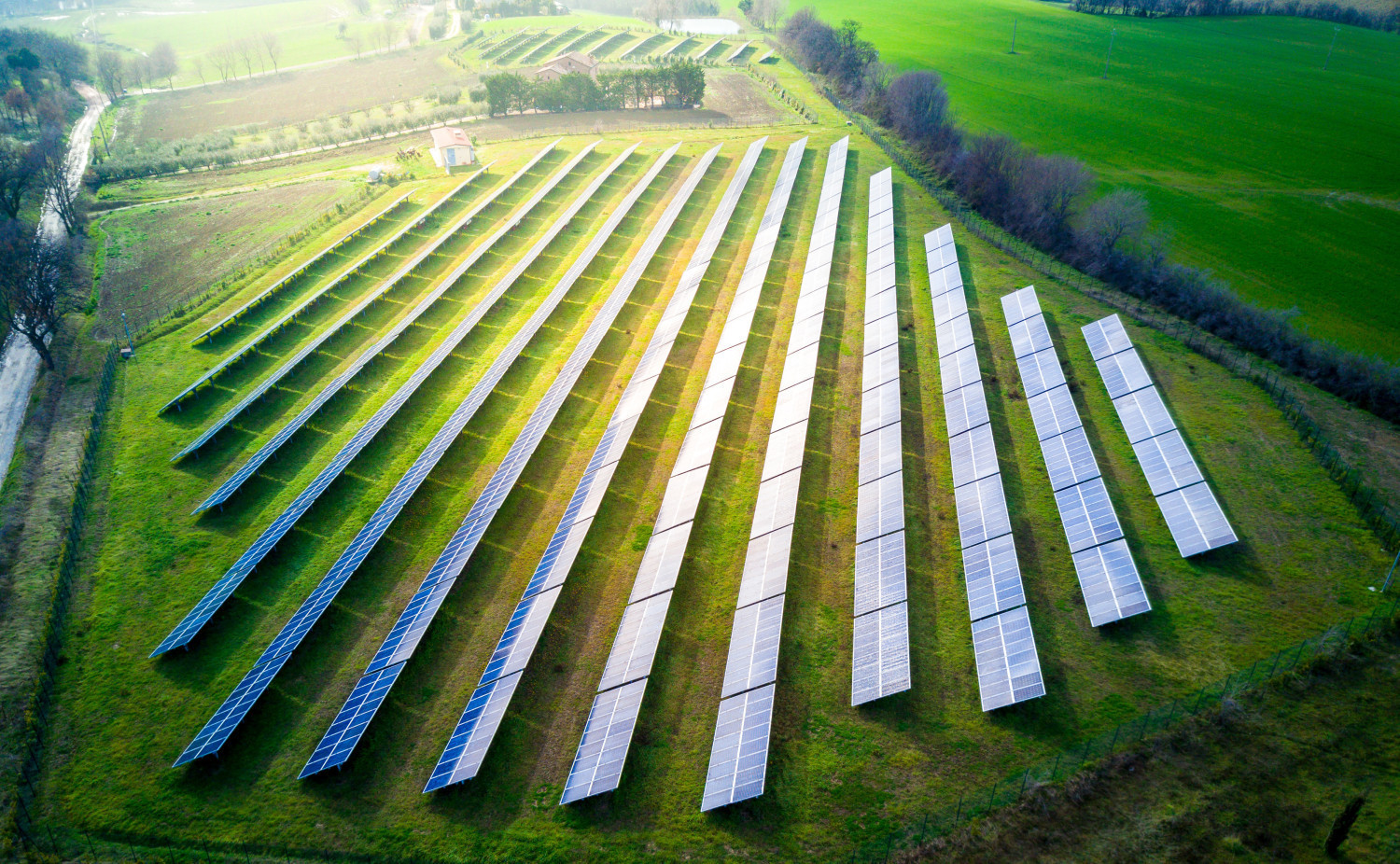 GoldenPeaks Capital has successfully implemented its photovoltaic projects Foxtrot and Gamma, with a total capacity of 176MW in 15 different regions in Poland.